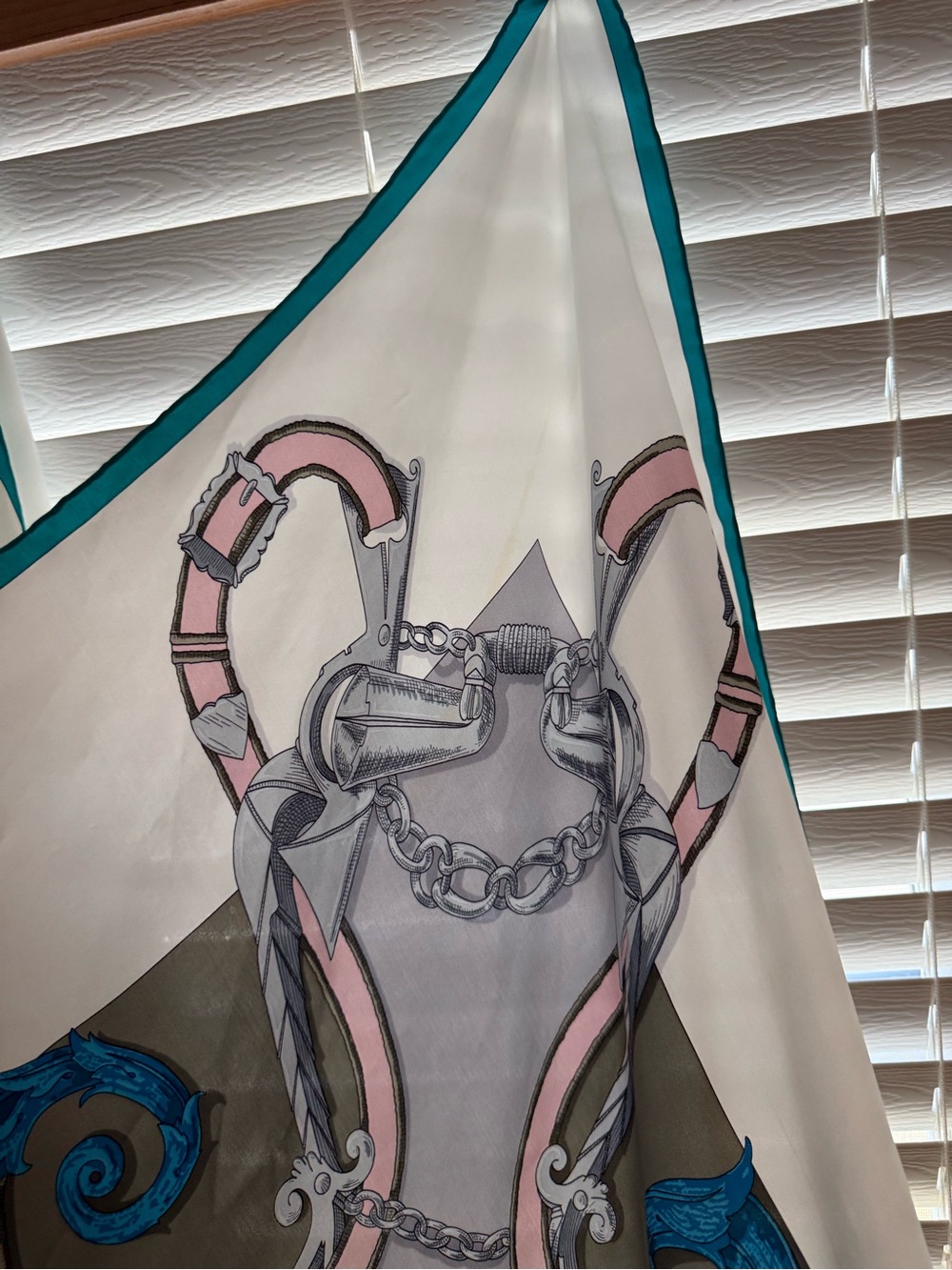 140 CM Hermès Silk Scarf in Teal, Pink, Gray and Cream - Picture 5 of 6